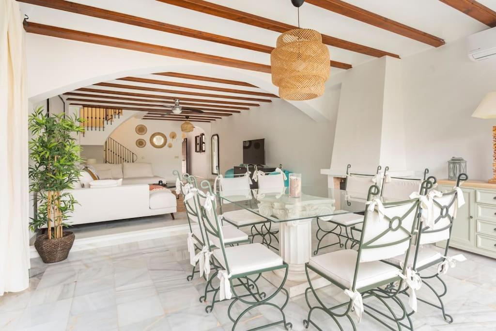 Stylish Spanish 3 Bd Townhouse On The Golden Mile Marbella Zewnętrze zdjęcie