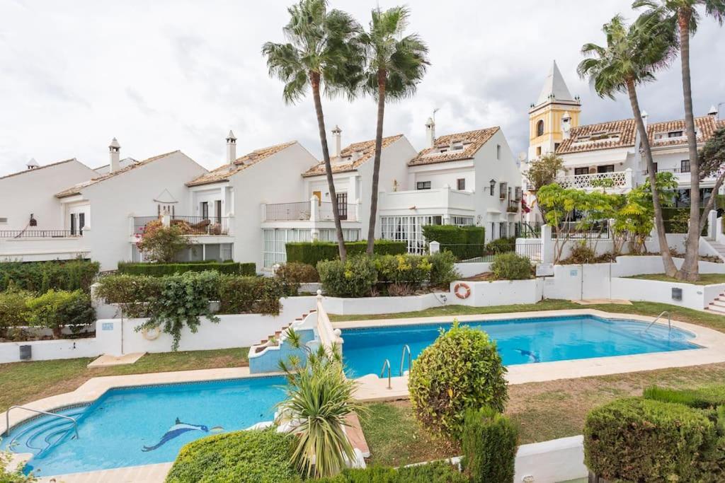 Stylish Spanish 3 Bd Townhouse On The Golden Mile Marbella Zewnętrze zdjęcie